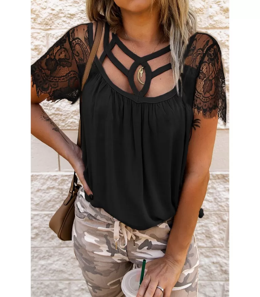 Black loop strap ornament shirt with lace sleeves