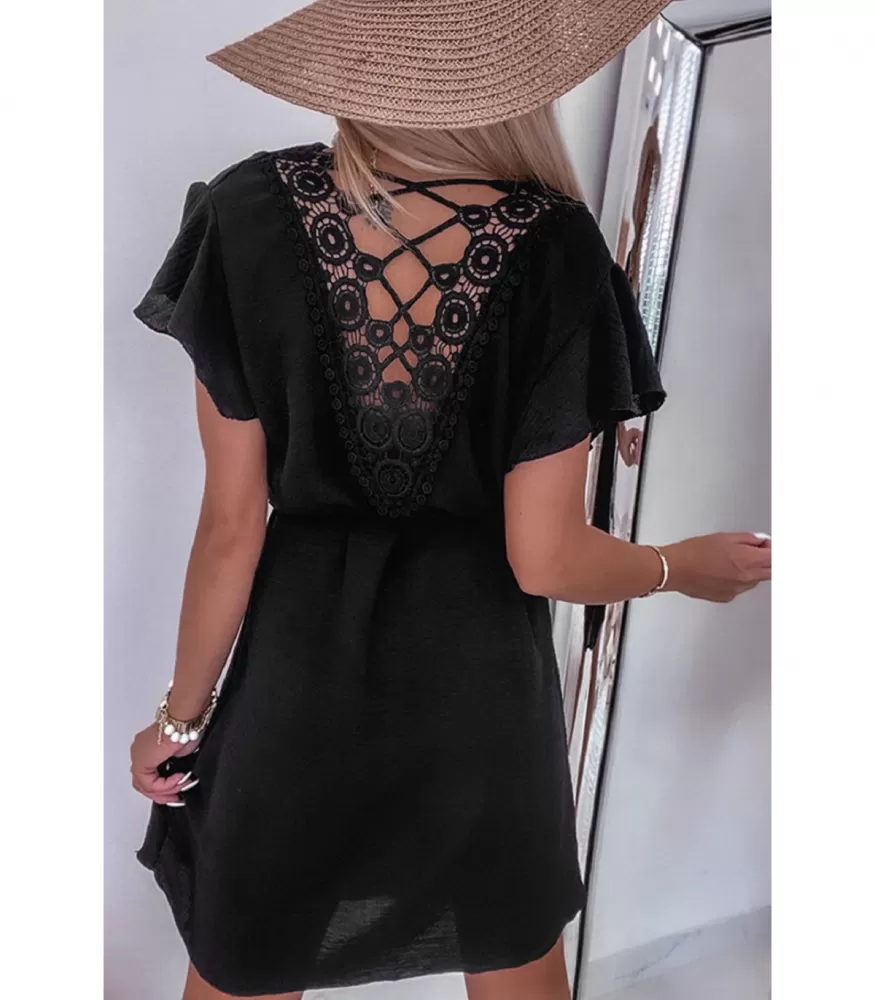 Black short-sleeved decorative embroidered dress