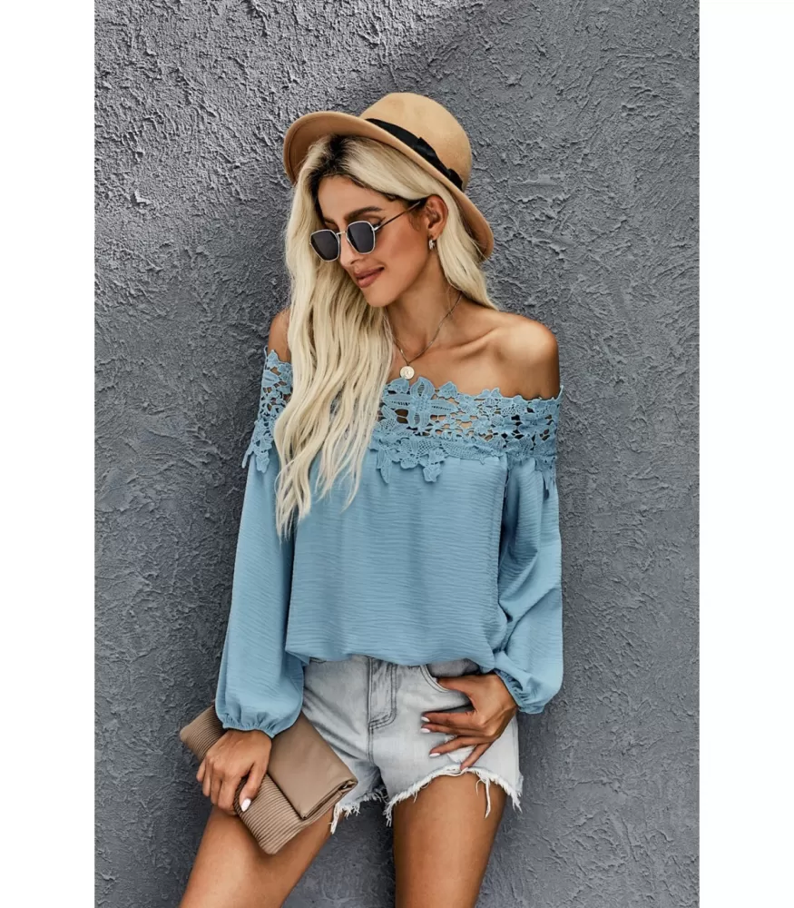 Light blue ornamental embroidered baggy sleeve blouse
