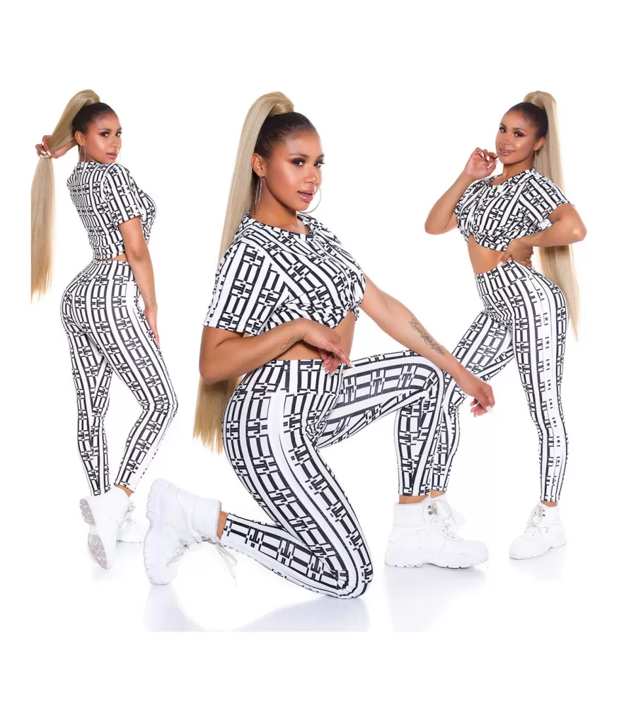 White short-sleeved print pattern jogger set with stripes