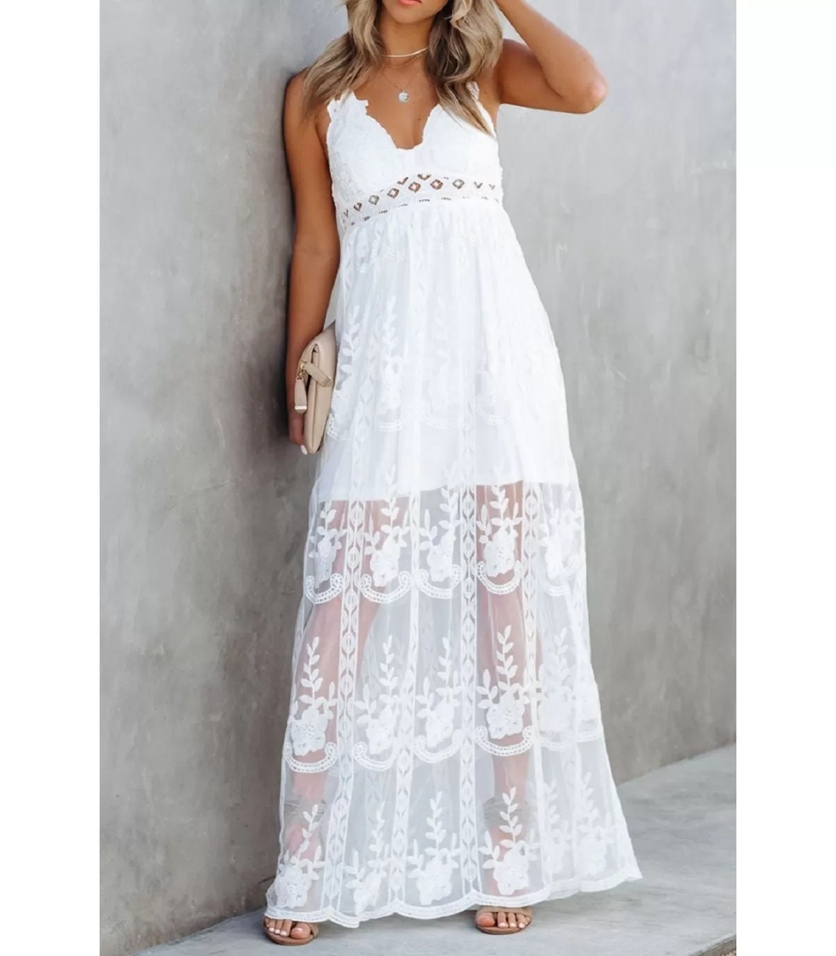 White lace embroidered maxi dress | HerSecret.fi White lace embroidered maxi dress | HerSecret.fi
